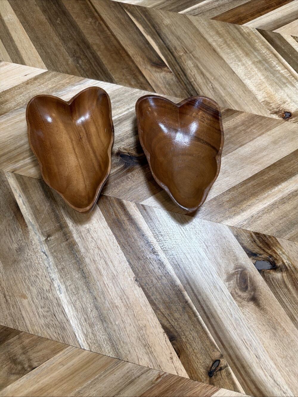 Set 2 Wooden Heart Bowl/ Trinket/candy Dish, Cottage Core